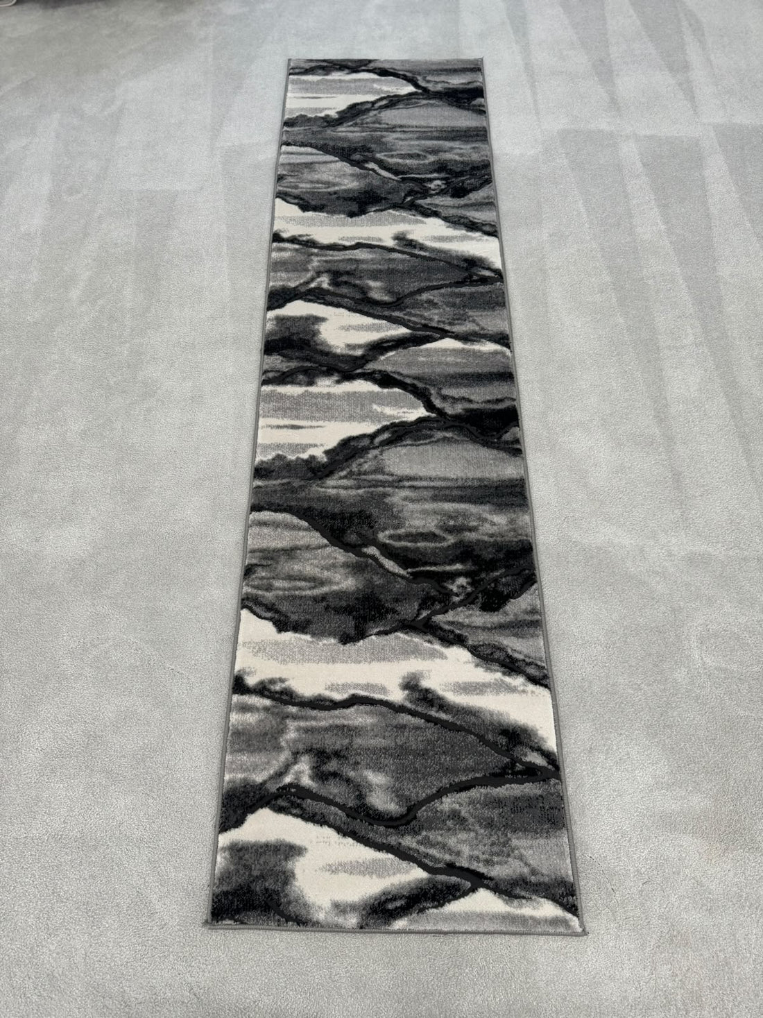 Moretti 1305 Grey Modern Abstract Runner Rug (60x230 CM)