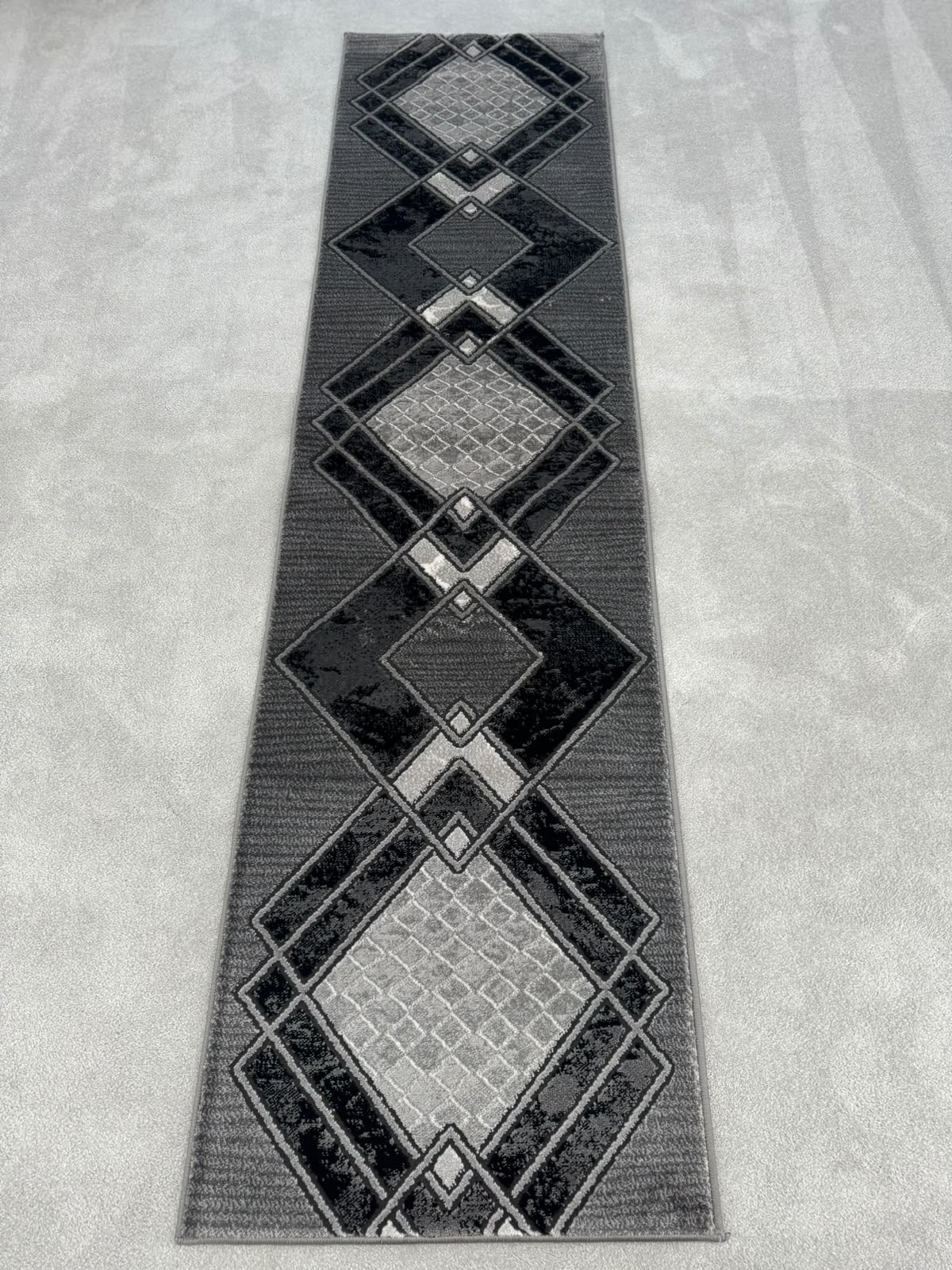 Moretti 0682 Grey Geometric Modern Runner Rug (60x230 CM)