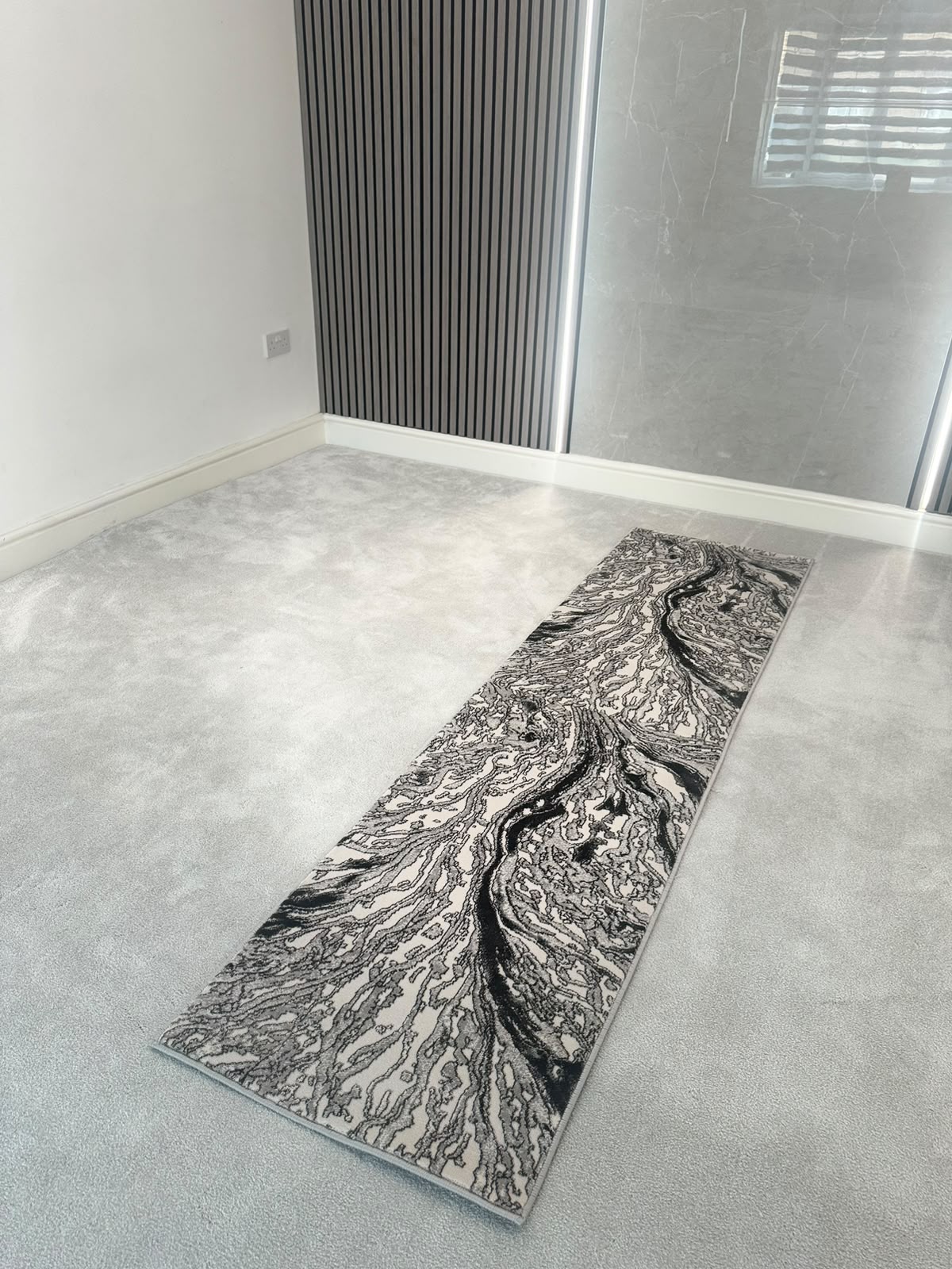 Platinum 9286 Grey Modern Abstract Runner Rug (60x230 CM)