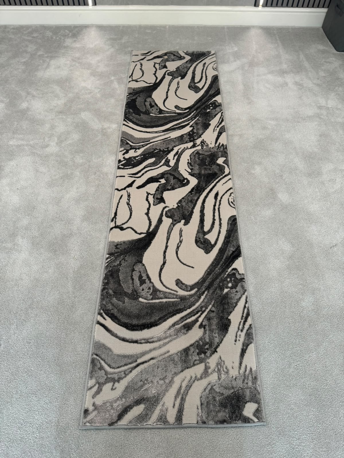 Platinum 9285 Grey & Charcoal Modern Abstract Runner Rug (60x230 CM)
