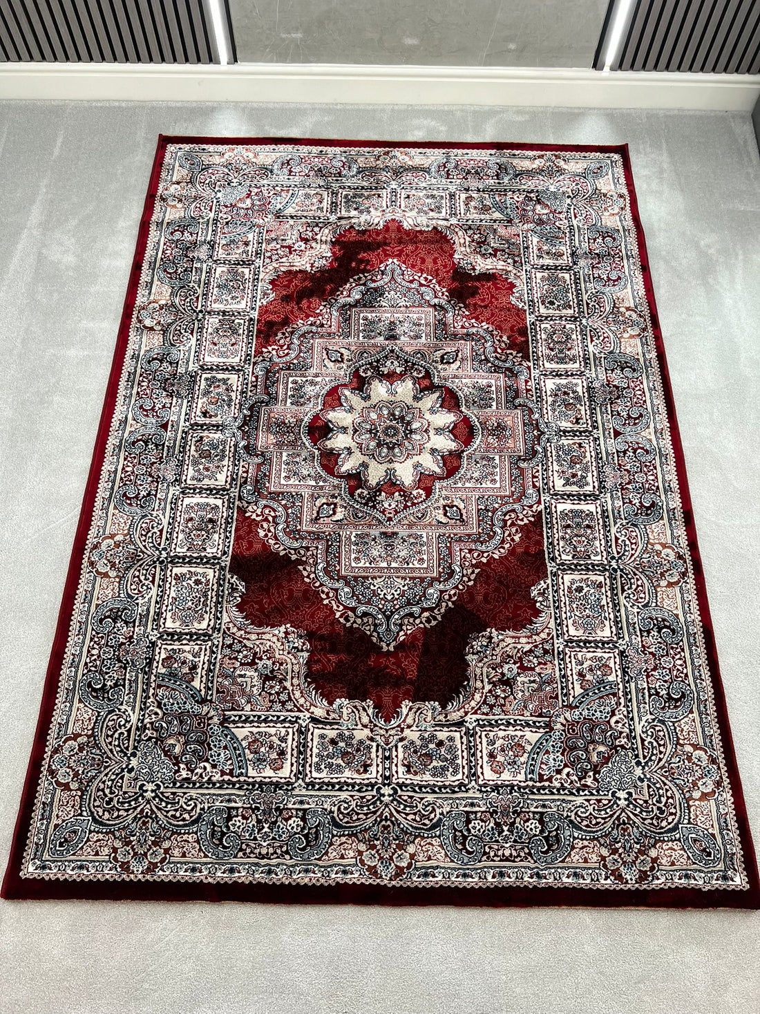 VERA SILK 1251 – PREMIUM LUXURY COLLECTION - RED